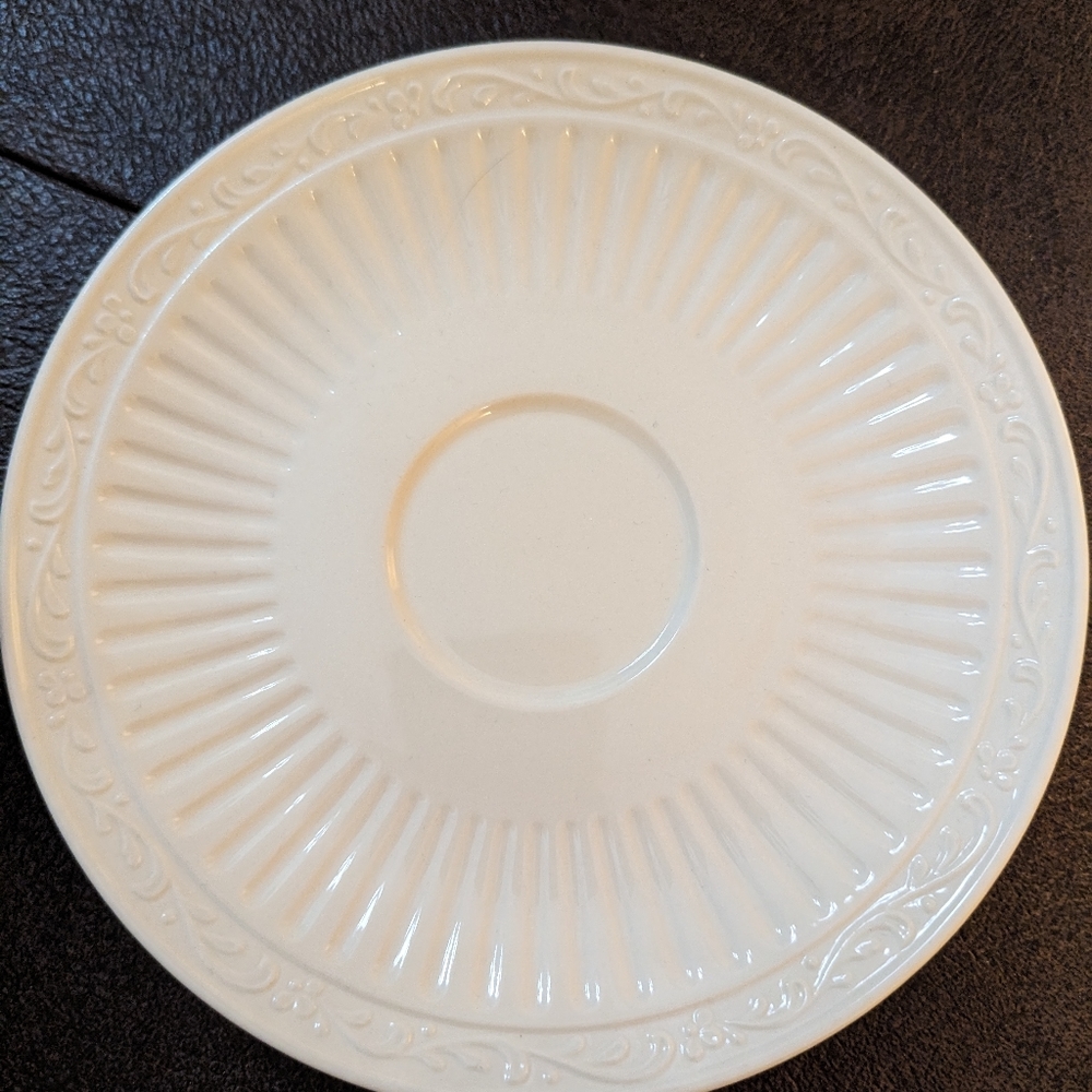 Mikasa Italian Countryside Teacups And saucers